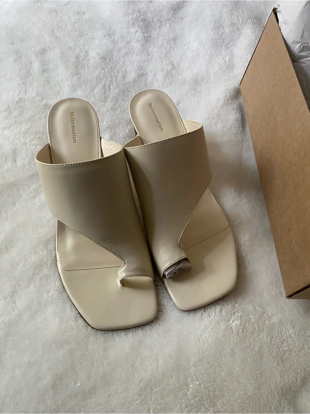 REFORMATION Gibson Heeled Sandal Ivory Leather - Size 10 NIB